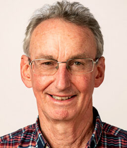 01SocNews Award Jones