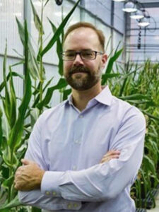 02InterView Meyers photo