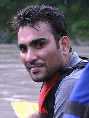 04SocNews AssistEds Tiwari