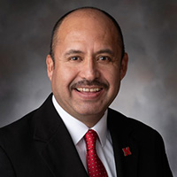 200110 Ruiz 228RT810200x200